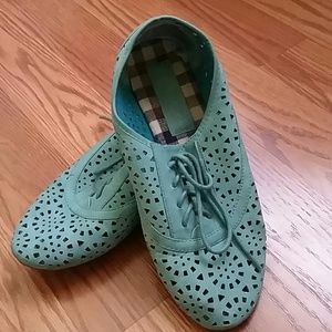 Teal flat Oxford type shoes