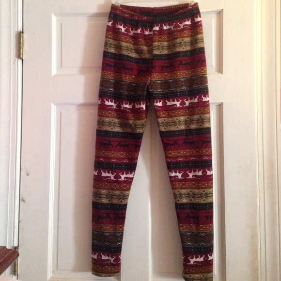 Festive fleece leggings// NWOT