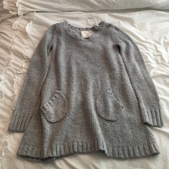Grey sweater