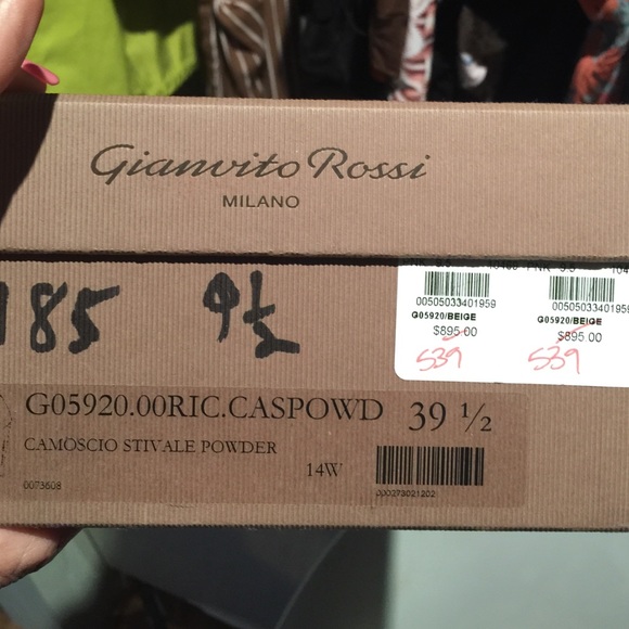 NEW Gianvito Rossi Milano Suede Ankle Boots - Picture 3 of 4