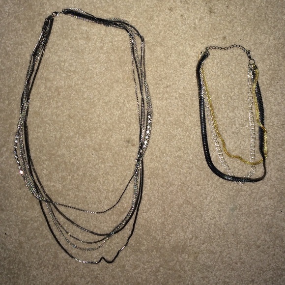 2 necklaces for the price of 1!