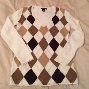New York and Company v-neck argyle sweater