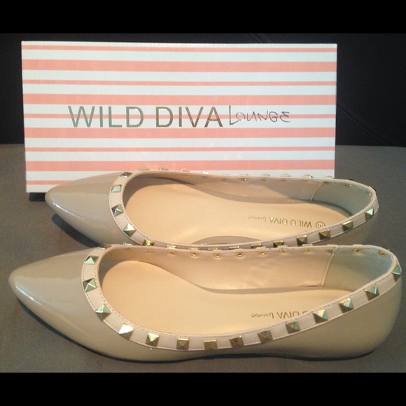 Nude Patent Leather Studded Flats