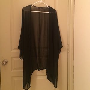 Brandy Melville black kimono