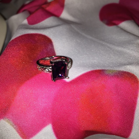 Jewelry - Hot 925 sterling silver square RingNWOT