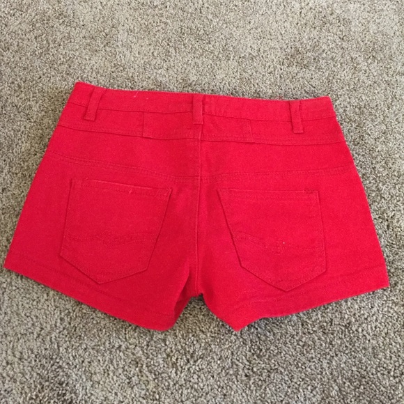 Hi-rise Shorts - Picture 2 of 2