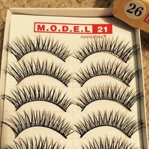 Model 21 new 10 pairs false eyelashes No.26