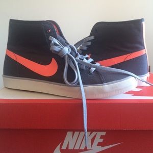 New Nikes (Primo Court)