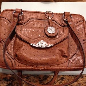 Bueno handbag
