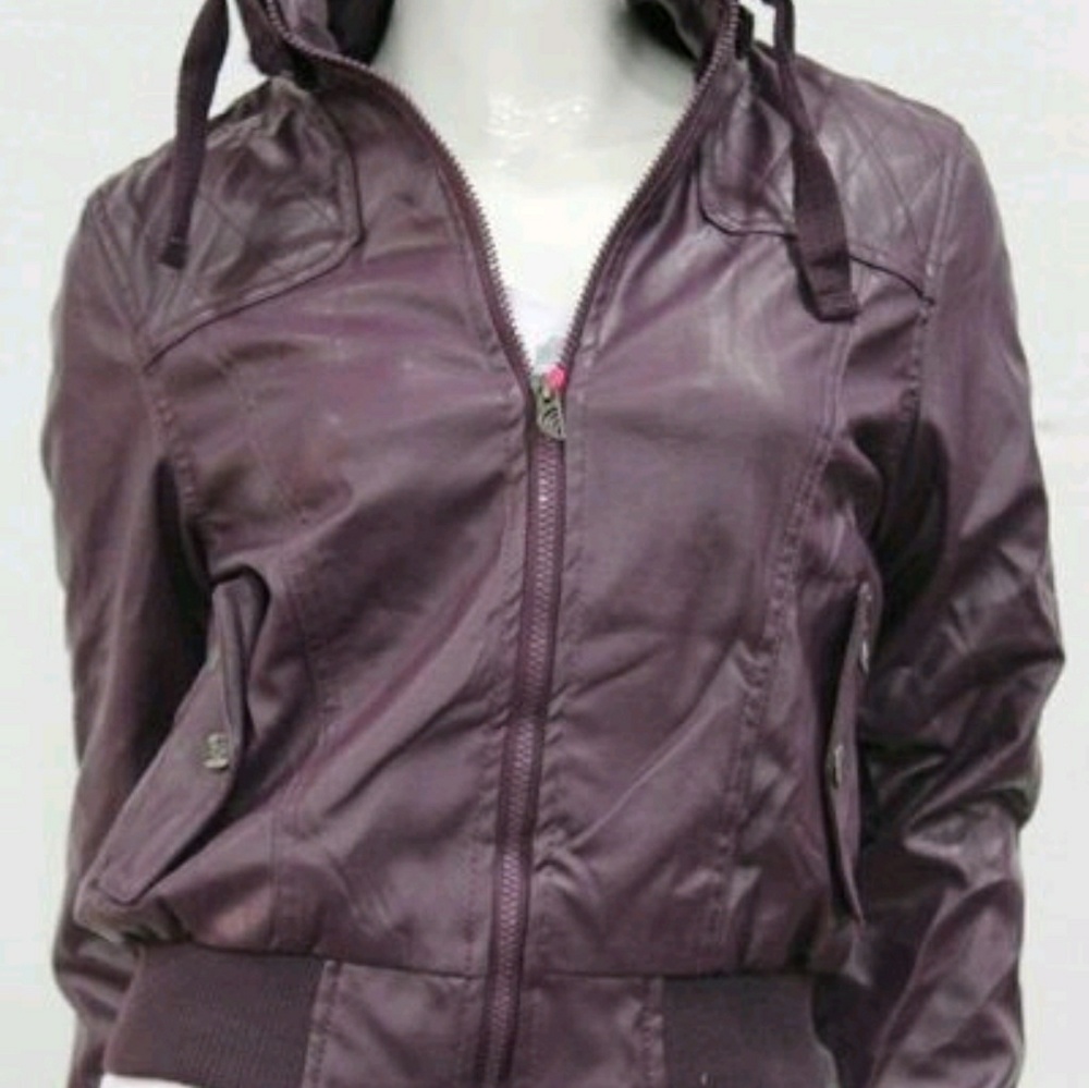 Faux Leather jacket with matching fur lining. New - Picture 5 of 7
