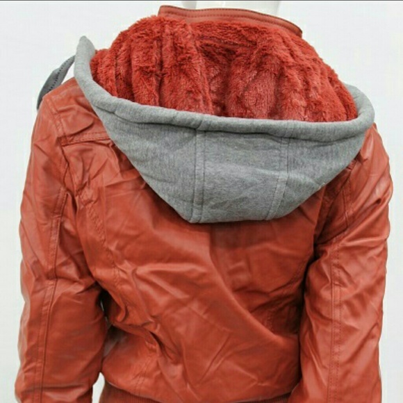 Faux Leather jacket with matching fur lining. New - Picture 3 of 7