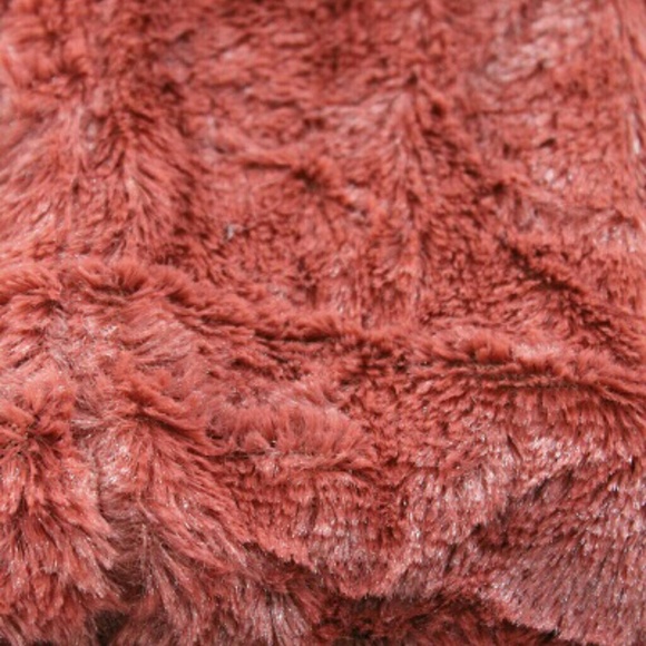 Faux Leather jacket with matching fur lining. New - Picture 4 of 7