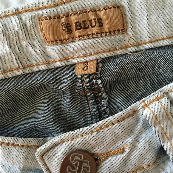 Cute Outfit !💖 - Picture 3 of 4