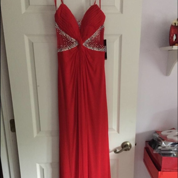 La Femme Dresses & Skirts - La Femme red formal dress style 20166