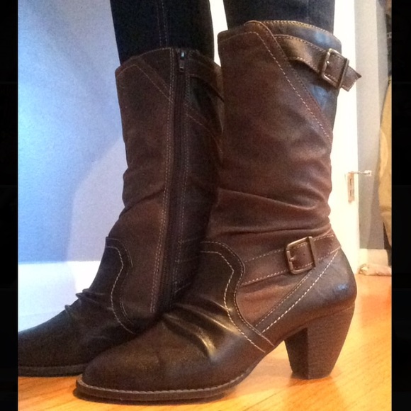 Amani Cowboy heeled boots - Picture 1 of 4