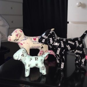 VICTORIAS SECRET DOGS SET OF 3