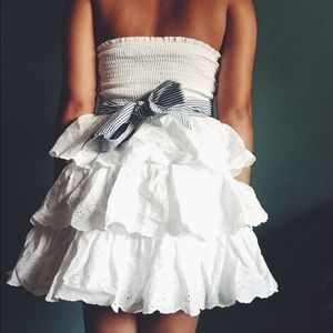 Cute Hollister Strapless White Summer Dress