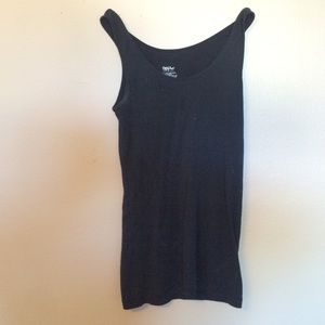 Bundle Black tank top and purple tank top