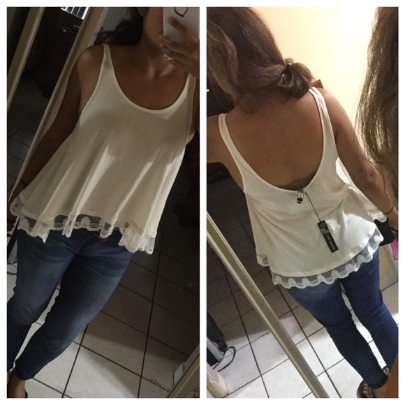 Tops - ❌Sold❌Off White Flowy Laced Top Blouse LooseGirlie