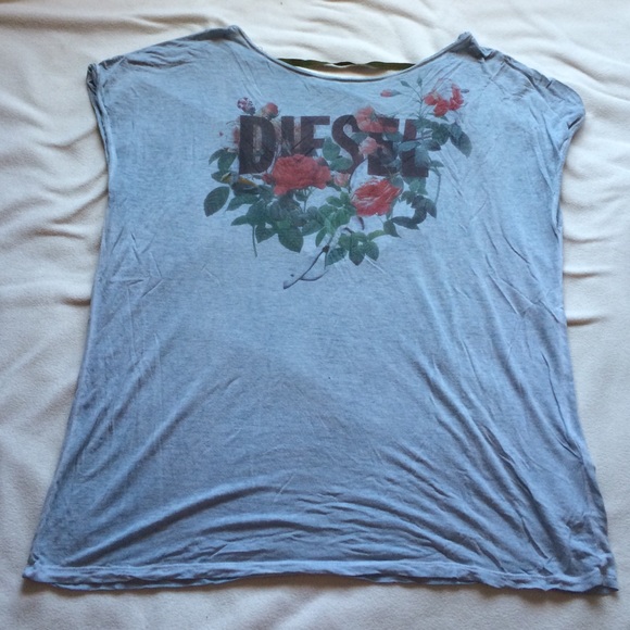 Diesel open back Rose print tee 🌹