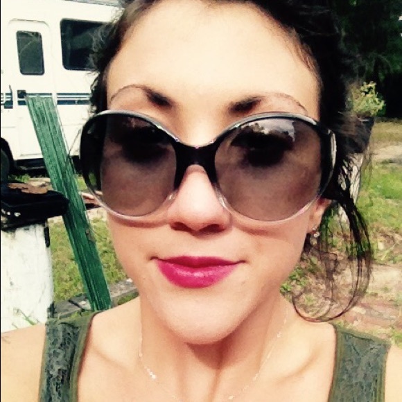 🌺☀️Bug eye CHANEL sunglasses🌻