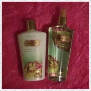VS Pear Glace Body Lotion & Fragrance Mist Set