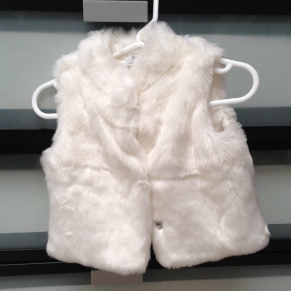 🚫SOLD❌nursenama 3-6 months old baby🎀
