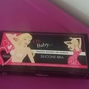 Silicone strapless bra....NEVER WORN D-cup size