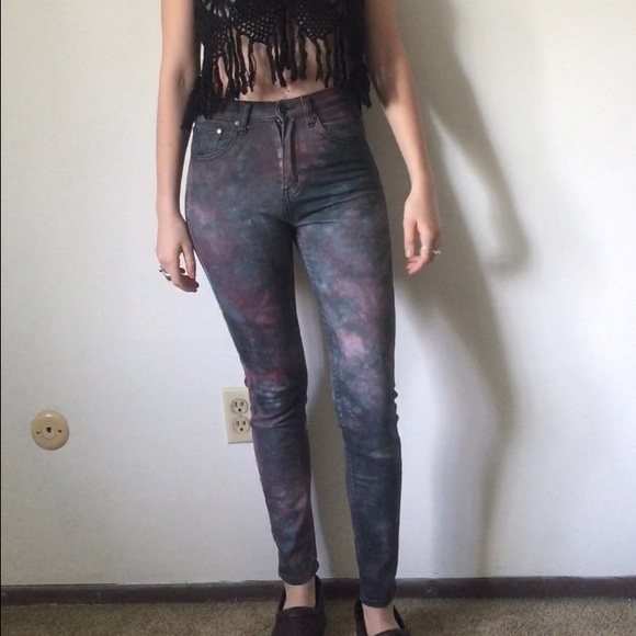 Urban Outfitters Galaxy High-Rise Jean - Picture 3 of 7