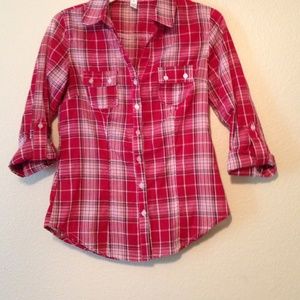 Red plaid top