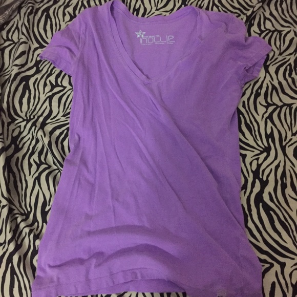 Nollie V Neck