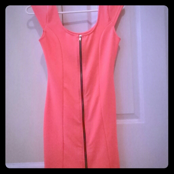 Divided by H&M bright coral body con dress