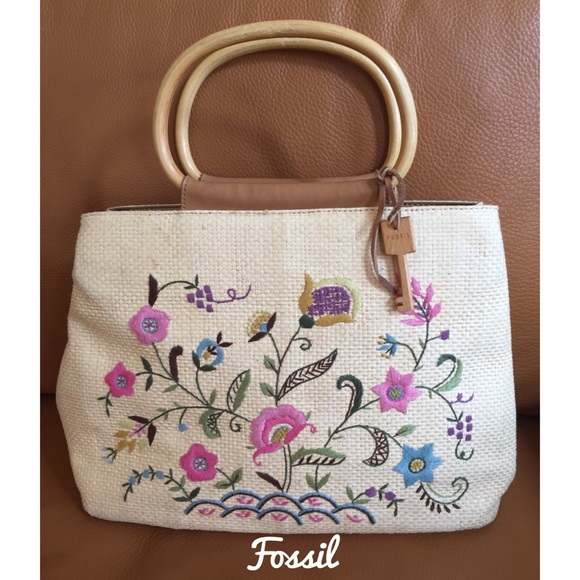 Fossil Handbags - FOSSIL Floral Embroidered Straw Handbag