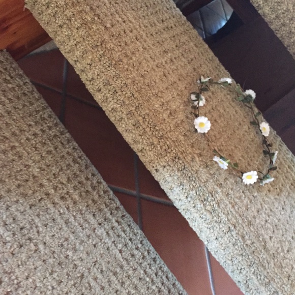 Wire flower crown - Picture 3 of 4