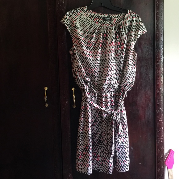 Beautiful Guess Dress!!