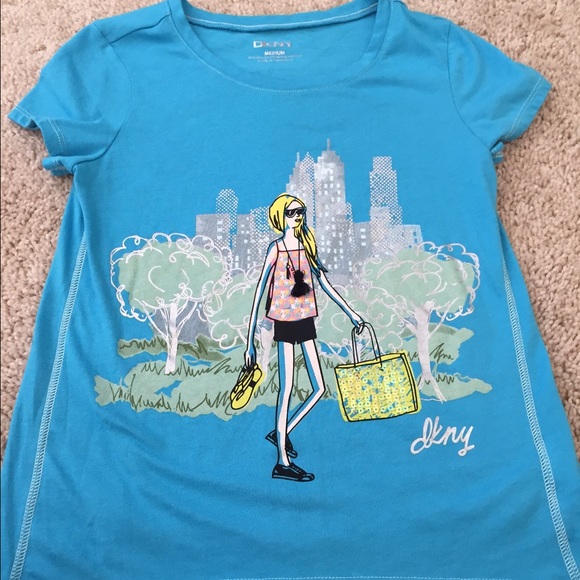 Adorable girls tshirt with style