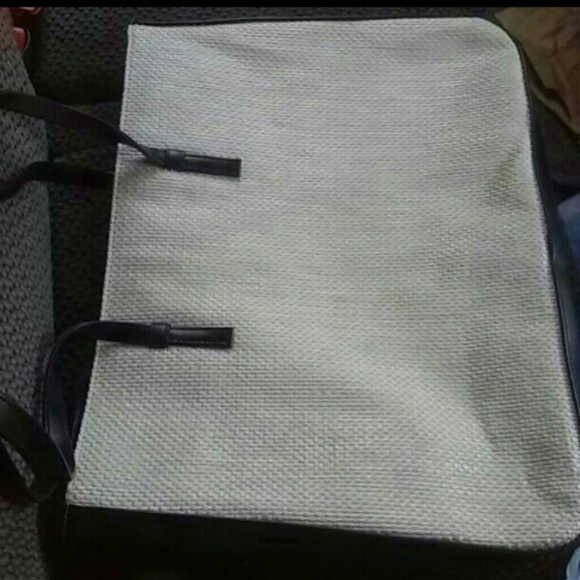 Elizabeth Arden bag