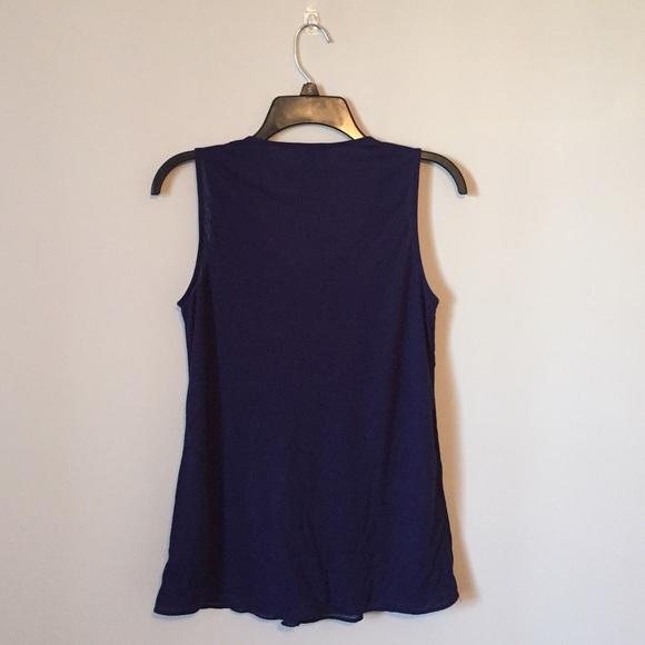 ❗️SOLD❗️Kenneth Cole Reaction Top 😍😍 - Picture 2 of 2