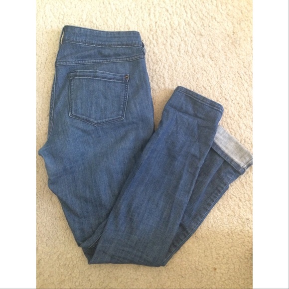 Denim skinny pants 💙