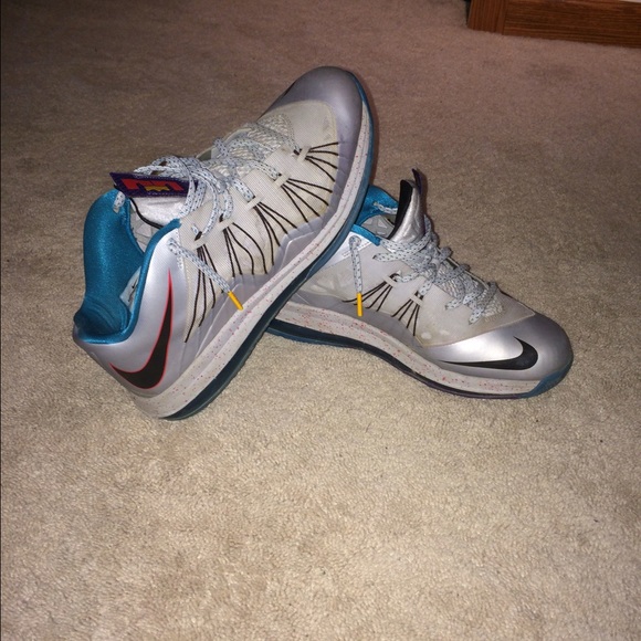 LeBron 10 Lows - Picture 1 of 3