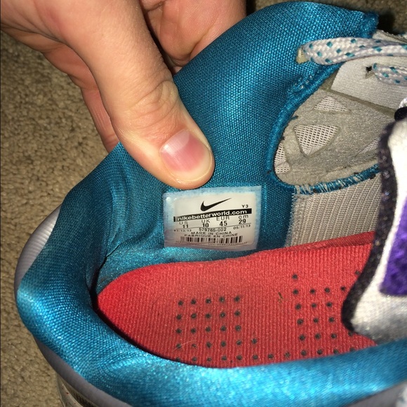 LeBron 10 Lows - Picture 2 of 3