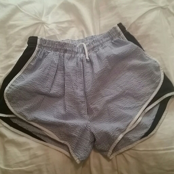 Lauren James shorties navy and blue seersucker