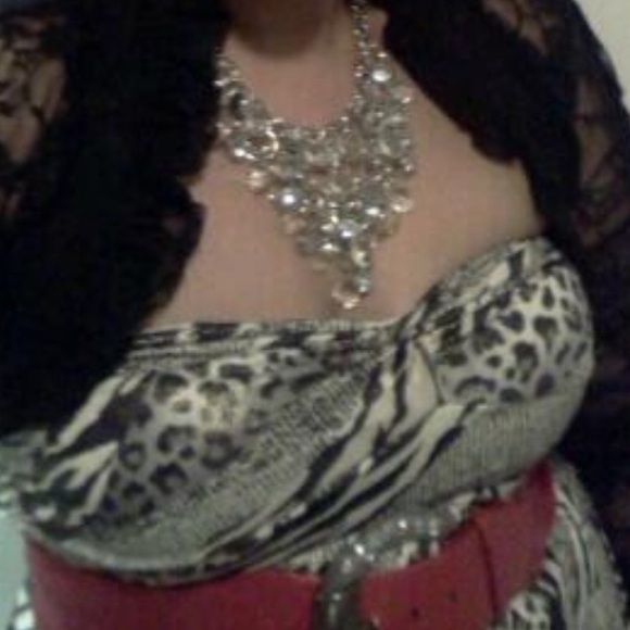 Dress - Picture 4 of 4