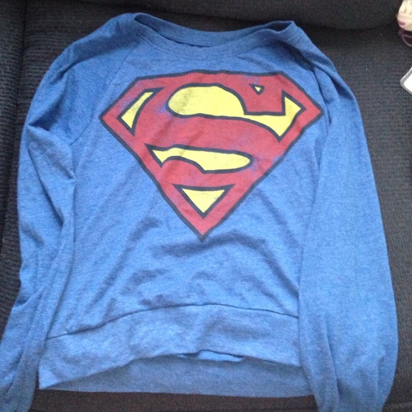 Superman long sleeve top size small