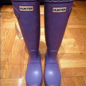 Purple hunter rain boots