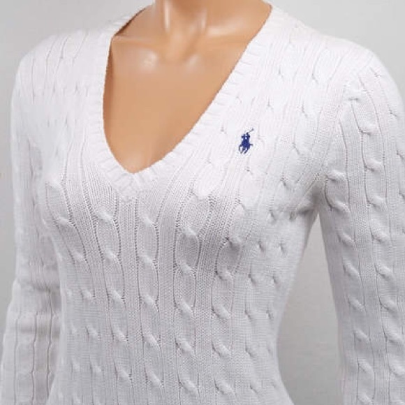 White Polo Sweater ! 🌺