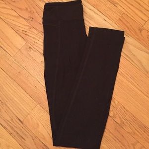 📢Black LULULEMON pants🔥