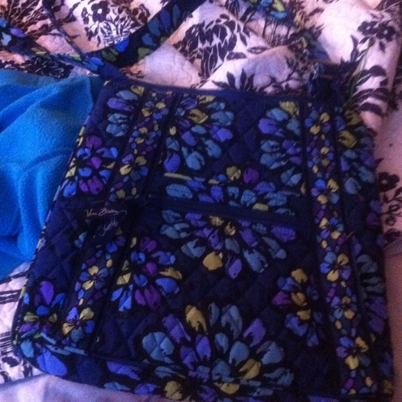 Vera Bradley cross body