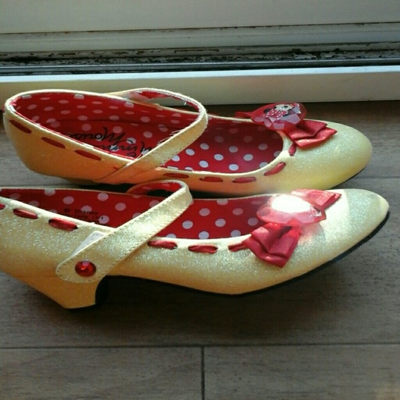 Minnie mouse heels