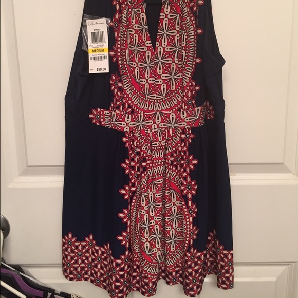 I.N.C. Classy Tank - Picture 4 of 4